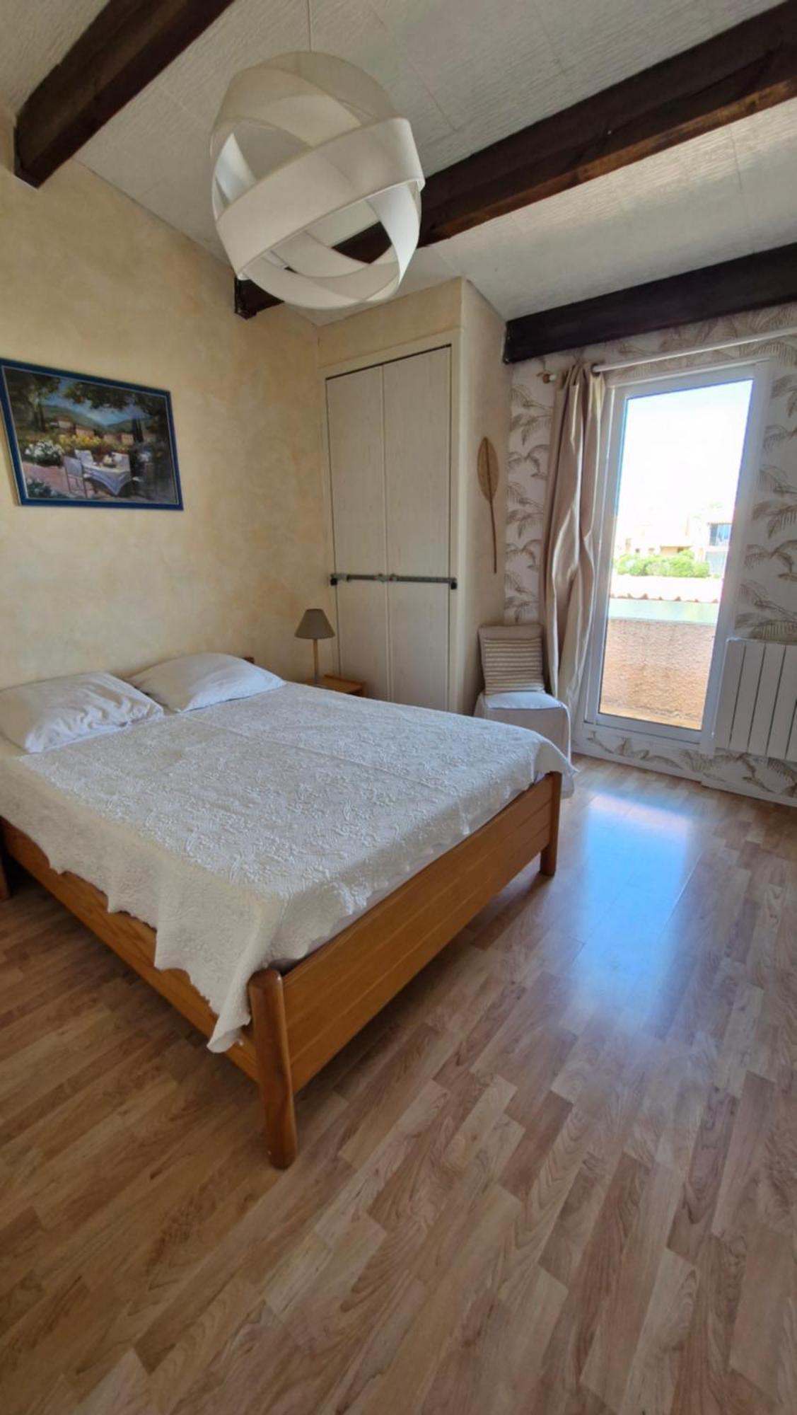 Villa Aux Capellans Sur La Marina Pour 4 Personnes - Vue Marina - Parking - Plage A 5 Min A Pied Saint-Cyprien  Exterior foto